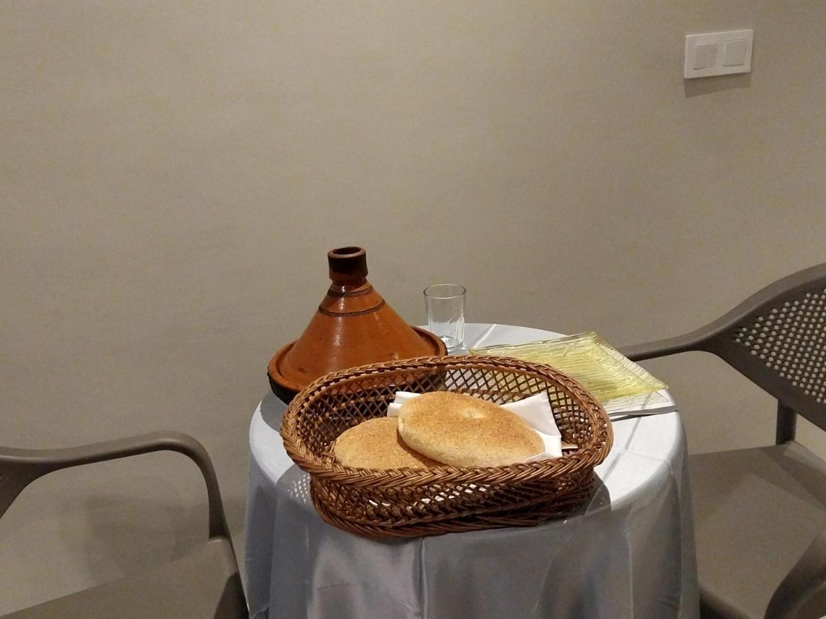 Beautiful Apartment Next To Airport Mohamed V Derroua Exterior foto